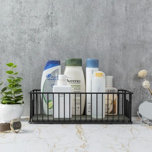 Panier de rangement spacieux en fil métallique, organisateur polyvalent pour salle de bain et cuisine - Product Image 3