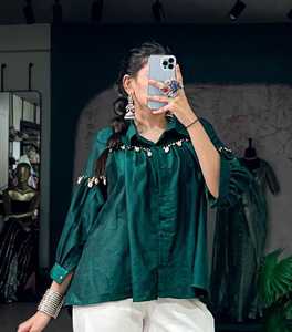Chemisier ethnique pour femme en coton Khadi avec perles de Chinon et travail Gamthi, coupe régulière, longueur ras du sol, pour mariage, toutes saisons - Product Image 1
