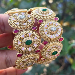 Conjunto de brazaletes Meenakari que se pueden abrir, conjuntos de joyería fina de piedra Pota chapada en oro - Product Image 1