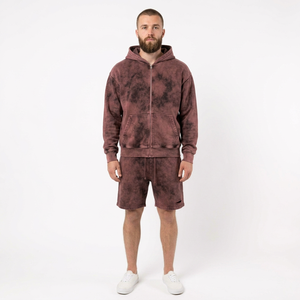 Conjunto de Sudadera con Capucha y Pantalones Cortos Personalizados para Hombre, de Algodón y Felpa, Estilo Urbano de Dos Piezas con Diseño de Pedrería, Cintura Elástica y Detalle de Logotipo - Product Image 3