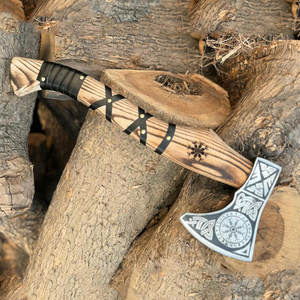 Hache industrielle de style Viking en acier au carbone, design gravé, manche en bois, symbole nordique, pour camping, bushcraft, coupe de bois, décorative - Product Image 2