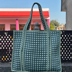Cotton Quilted Tote Bag Handmade Eco Friendly Reusable Shopping Bag For Daily Essentials And Travel At Wholesale Price - Product Image 3