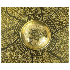 Bol de hammam artisanal en laiton, accessoire de bain personnalisé pour spa à domicile - Product Image 2