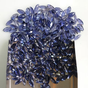 Iolita Natural de 6x3 mm, Corte Marquesa Facetado, Piedra Preciosa Suelta de la Mejor Calidad con Efectos Pleocróicos para la Fabricación de Joyas - Product Image 1