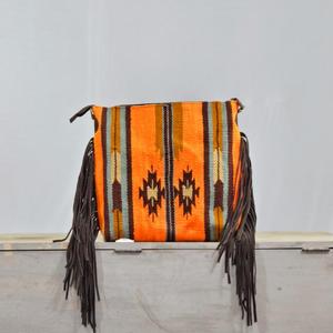 Bolso de Hombro Bohemio de Cuero Genuino con Patrón Geométrico, Decoración de Borlas, Cierre de Cremallera, Correa Única, para Uso Diario en Todas las Estaciones - Product Image 3