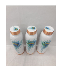 Botella de agua de cobre hecha a mano con beneficios ayurvédicos y tapa a prueba de fugas para uso diario - Product Image 3