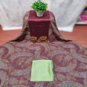 เสน่ห์คลาสสิกแบบเรียบง่าย สวยงามจากเยอรมนี ผ้าฝ้ายวอยล์พิมพ์ลายดิจิทัล ดีไซน์เรียบหรู เป็นมิตรต่อสิ่งแวดล้อม เหมาะสำหรับตัดชุด - Product Image 1