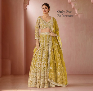 Vente en gros de Lehenga Choli de mariage traditionnel sur mesure, brodé, ethnique indien, Ghagra Choli, haut court prêt-à-porter - Product Image 1