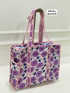 Sac fourre-tout à bandoulière en coton matelassé floral de style mode de haute qualité pour femmes, avec fermeture éclair, grande capacité, idéal pour le shopping - Product Image 1