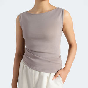 Débardeur femme mauve sans manches à col bateau, style minimaliste chic et élégant, tenue décontractée, vente en gros - Product Image 6