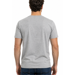 เสื้อยืดคอกลมชายขายดี ลายแถบที่อก แขนสั้น สีเทา-แดงเลือดหมู ผ้าฝ้าย - Product Image 4