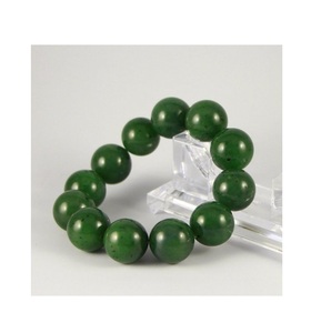 Bracelet en résine de qualité supérieure avec un design artistique moderne, accessoire de mode pour femmes, collection de bijoux de luxe - Product Image 3