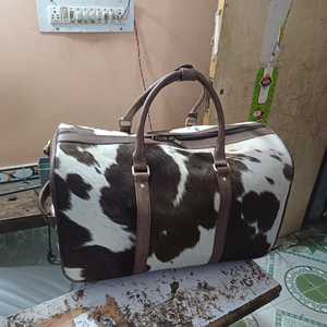 Unisex Genuine Leather Cowhide Print Weekender Duffle <b>Bag</b> Zipper Closure Large Capacity Travel <b>Bag</b> - Product Image 4