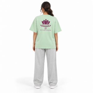 T-shirt en jersey à col en V pour homme, imprimé sur mesure, 100% coton, manches courtes, décontracté, avec logo graphique sur le devant - Product Image 3