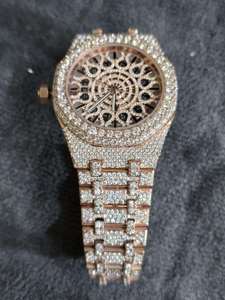 นาฬิกาข้อมือหรูหรา ETA Moissanite สแตนเลสสตีล สำหรับผู้ชายและผู้หญิง ขนาด 20 มม. ดิจิตอล VVS ประดับคริสตัลแซฟไฟร์คุณภาพสูง สายหนัง ขนาด 46 มม. รุ่นฮิป - Product Image 2