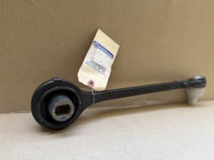 Suministros al por mayor, piezas de repuesto para suspensión de automóviles, kit de carrocería, herramientas y equipos automotrices - Product Image 2