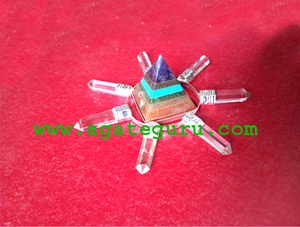 Pyramides énergétiques en cristal d'œil de tigre, générateurs d'énergie, chakra, guérison Reiki, pierres précieuses naturelles, entièrement faites à la main - Product Image 6