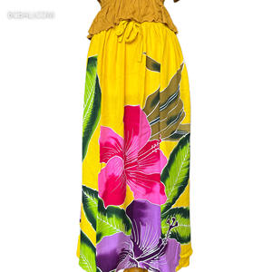 Jupe en rayonne peinte à la main Nouveau design Floral fabriqué à Bali de haute qualité pour les femmes - Product Image 3
