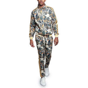 Ensemble de survêtement imprimé 2-en-1 pour homme, style urbain, respirant, en mélange de coton écologique, vêtements de sport décontractés, tendance 2026 - Product Image 1