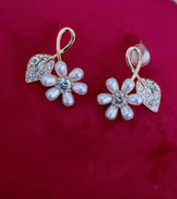 Pendientes elegantes de tono plateado con chispa de circón, pendientes elegantes para mujer, pendientes para fiesta, accesorios de moda con piedra de circón - Product Image 2