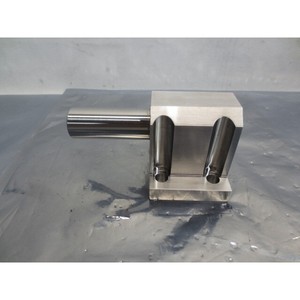 AMAT 0040-18234 SHAFT BLOCK MW BRACKET ULTIMA - อุปกรณ์และอะไหล่เซมิคอนดักเตอร์ระดับโลกที่เชื่อถือได้ - Product Image 3