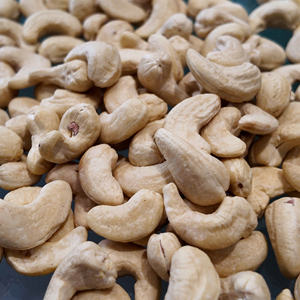 Nueces de Anacardo Blancas Orgánicas USDA/EU W320 de Origen Africano, Procesadas Naturalmente para la Elaboración de Alimentos Premium y Mercados de Exportación - Product Image 5