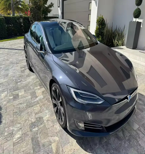 Tesla Model S Performance 2024 d'occasion, conduite à gauche, sièges en cuir, caméra de recul, écran tactile, phares au xénon - Product Image 1