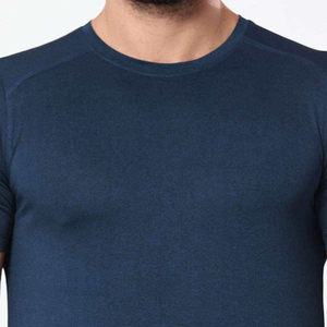 T-shirt homme en coton 100% léger, de haute qualité, personnalisable avec votre logo, vente en gros, t-shirt uni décontracté pour homme. - Product Image 2