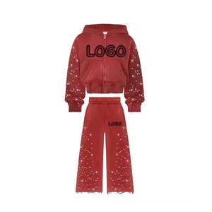 Conjunto Deportivo Moderno para Mujer con Pedrería y Corte Holgado, para un Estilo Moderno y a la Moda - Product Image 1