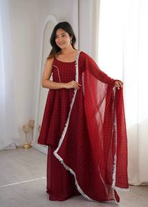 Ensemble Sharara en soie croquante marron pour femme avec dupatta, motif gaufré, séchage rapide, idéal pour les fêtes, mariages et Diwali - Product Image 4