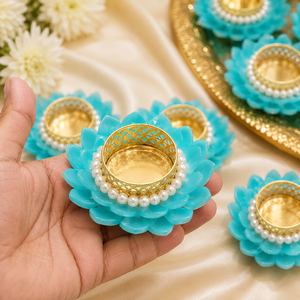 Handmade Flower Shape Pearl Tealight Holder Gold Metal Candle Stand for Home Wedding Decor Elegant Handmade Art Candle Holder - Product Image 3