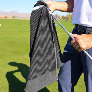 Serviette de golf en microfibre gaufrée en promotion – Produit tendance – Serviettes de golf personnalisées avec broderie en gros - Product Image 3