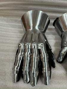 Gants d'armure en acier inoxydable plaqués argent, style médiéval, design gothique, artisanat métallique soudé personnalisé - Product Image 5