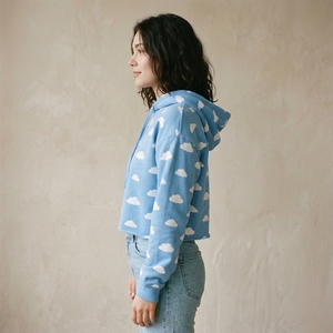 Breathable High Quality <b>Women</b> Crop Top Custom OEM Streetwear Light <b>Blue</b> Cloud Print Cropped <b>Hoodie</b> Casual Drop Shoulder - Product Image 3