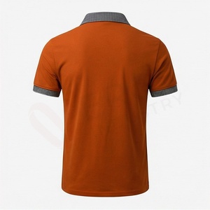 Polo à manches courtes orange pour homme avec col et poignets à carreaux, en coton tricoté, décontracté, respirant, avec poche, coupe classique - Product Image 2