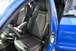 Auto Usado Confiable, Audi RS3 Turbo <span class=keywords><strong>2023</strong></span> de 5 Cilindros, Color <span class=keywords><strong>Azul</strong></span> Nogaro Metálico Exclusivo de Audi - Product Image 2