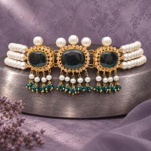Collar de Perlas Falsas con Piedras Verde Oscuro Chapadas en Oro para Mujer, Joyería Nupcial Pakistaní, Fabricante Mayorista - Product Image 2