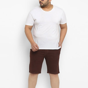 Shorts Bermuda pour homme en tissu uni marron avec cordon de serrage à la taille et poches, style décontracté - Product Image 5
