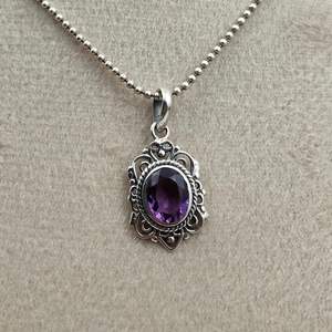 Pendentif en argent sterling avec améthyste, style vintage, filigrane bohème, bijou en pierre précieuse violette, élégant cadeau fait main - Product Image 4