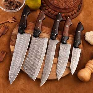 Ensemble de couteaux de chef japonais 5 pièces en acier à haute teneur en carbone, forgés à la main, manche en os, ambidextres, couteaux de cuisine durables - Product Image 1