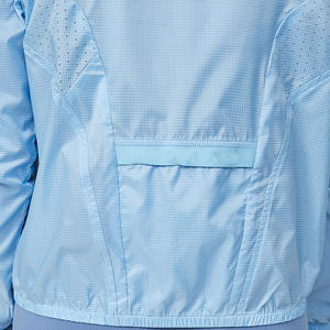 Veste de sport active imperméable à fermeture éclair noire personnalisable pour femmes, taille plus, longue, à capuche, coupe-vent pour la salle de sport, à porter en été et en hiver - Product Image 6