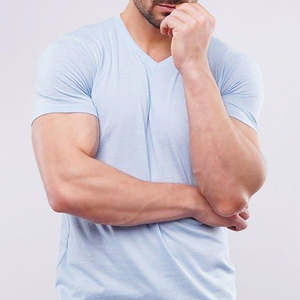 T-shirt pour homme 100% coton, col en V, nouveau design tendance, coupe ajustée, manches courtes, t-shirts pour homme - Product Image 2