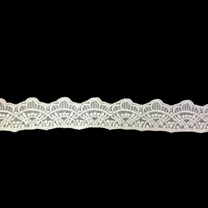 Cinta de encaje de organza de nailon blanco premium de fábrica, con diseño de abanico festoneado, delicado encaje bordado transparente - Product Image 1