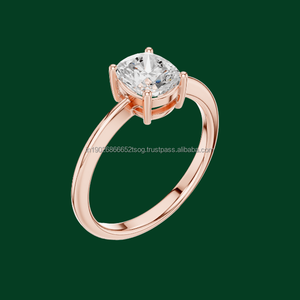 Anillo ajustable de 10K con joyas de diseño fino con diamante de moissanita pequeño - Product Image 1