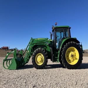 Tracteur John Deere 6155M 4x4 230 CV avec moteur et pompe à engrenages, boîte de vitesses et roulement pour usage agricole, qualité supérieure - Product Image 3