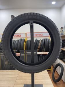 ยางคูมาไทร์ K139 แบบ High Grip TT TL สำหรับการขับขี่ในเมืองบนสกู๊ตเตอร์และมอเตอร์ไซค์แบบอันเดอร์โบน - Product Image 5