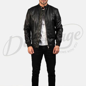เสื้อแจ็คเก็ตบอมเบอร์หนังแท้ลายหนังงูสีดำสำหรับผู้ชาย พร้อมปกตั้งแบบกระดุมและขอบยางยืด ทรงเข้ารูปลำลอง - Product Image 3
