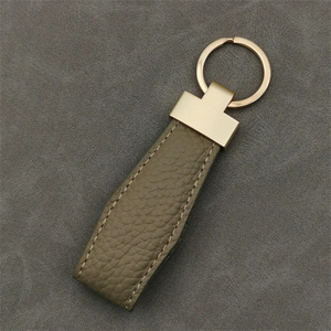Porte-clés en cuir véritable de qualité supérieure, personnalisables avec logo, différentes couleurs, vente en gros, faciles à transporter, nouveau style, best-sellers - Product Image 6