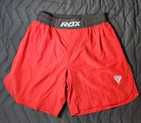 Obtenez des shorts de combat MMA RDX personnalisés avec logo, shorts de arts martiaux mixtes rouges pour hommes