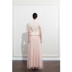 เสื้อผ้าแฟชั่นผู้หญิงระดับไฮเอนด์ เสื้อท็อปและเสื้อเบลาส์ ODM EVELINA PEPLUM BLOUSE แขนสั้น เสื้อเชิ้ตเวียดนามสำหรับผู้หญิงจากเวียดนาม - Product Image 3